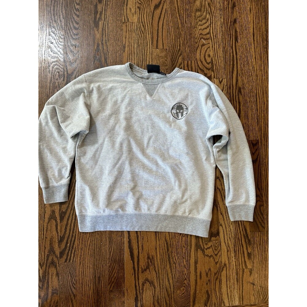 Pennant Spartan Sweatshirt Mens Medium‎ Crewneck Race Light Gray Embroidered EUC